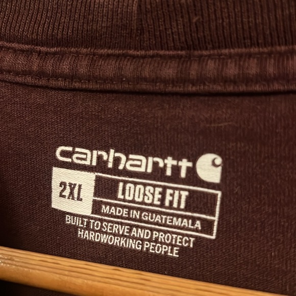 Carhartt Men's Dark Brown/ Maroon Short Sleeve Tee - Picture 2 of 3